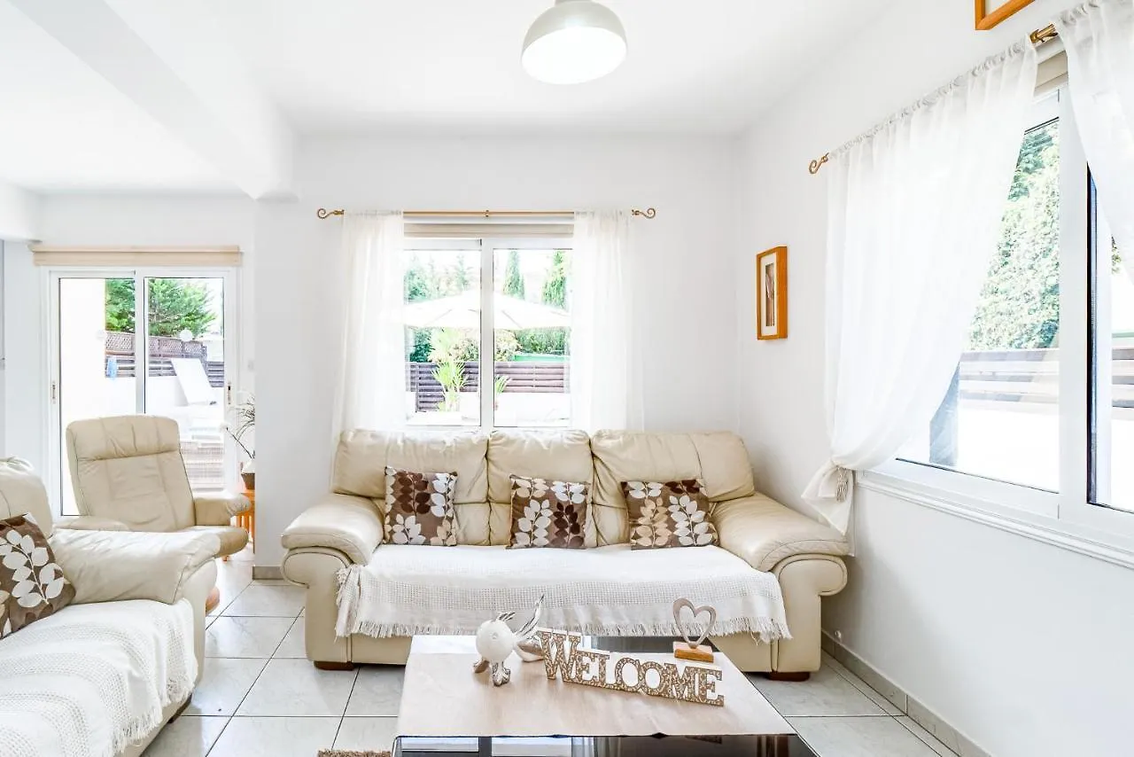 Villa Sunnyside Mandali By Ezoria Villas Protaras